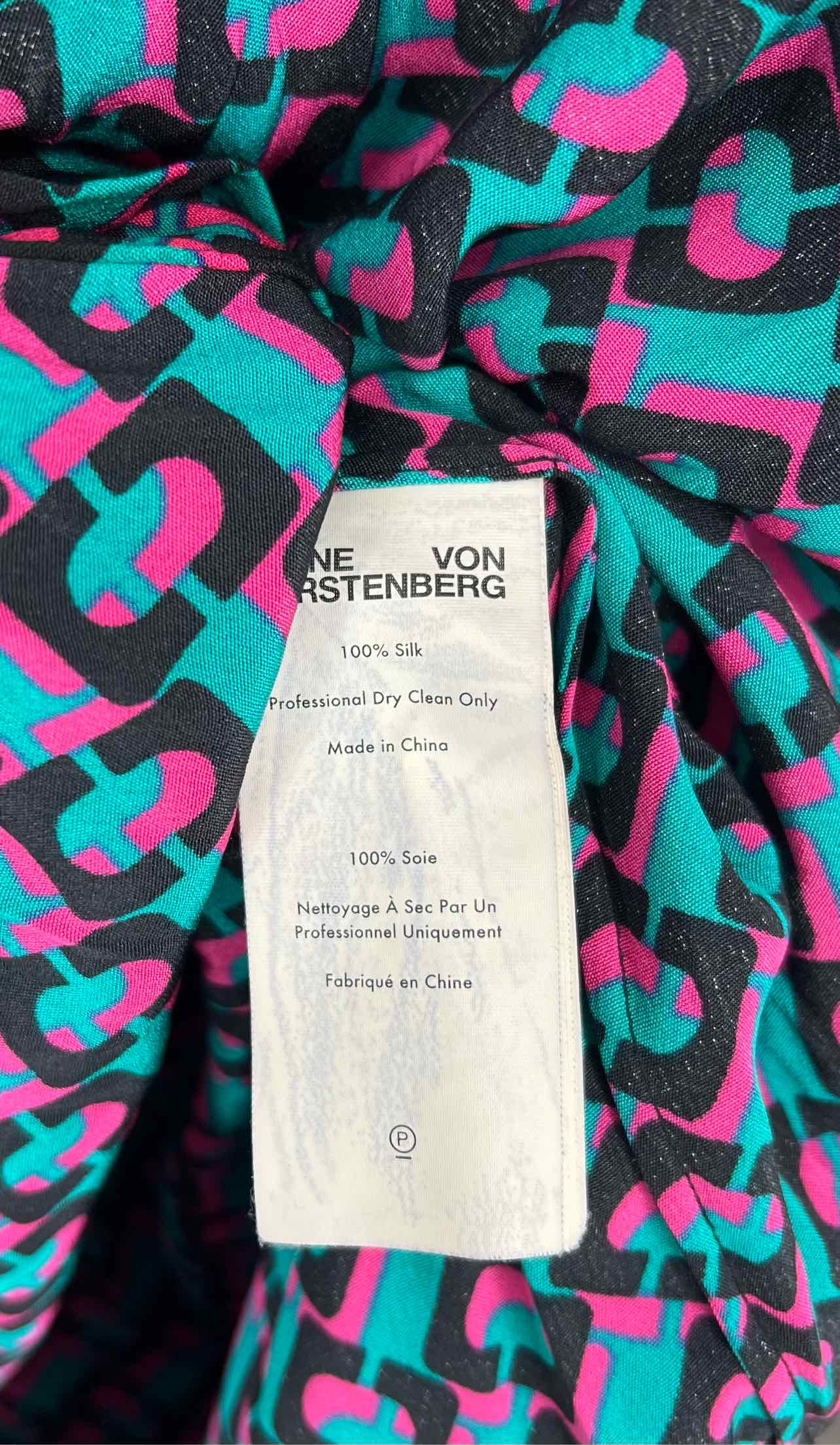 Diane Von Furstenberg Size M Teal/Black Print Silk Dresses Dress - Image 4