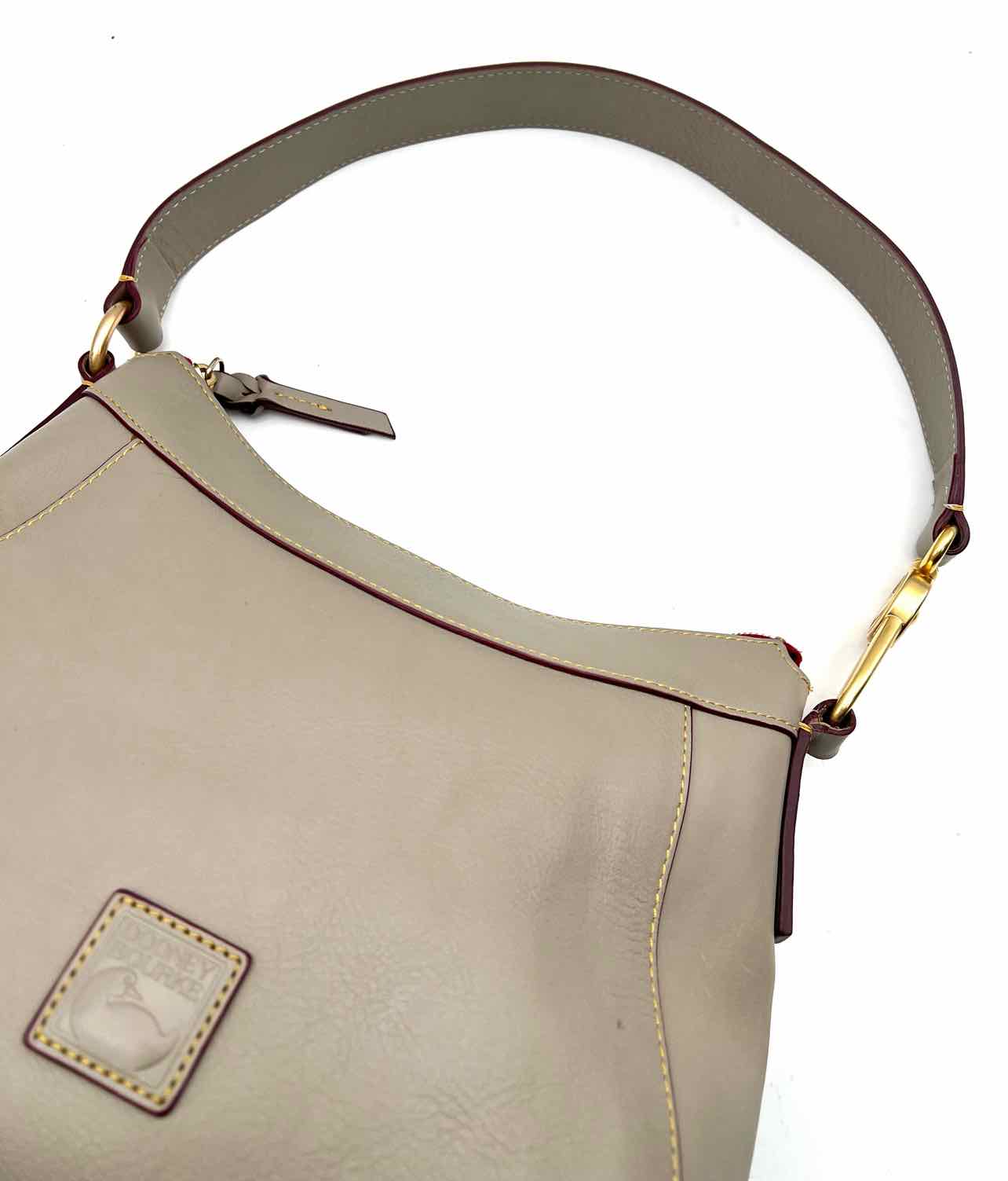 Dooney & Bourke Size L Taupe/Gold Hobo Buckle Leather Designer Purse - Image 6