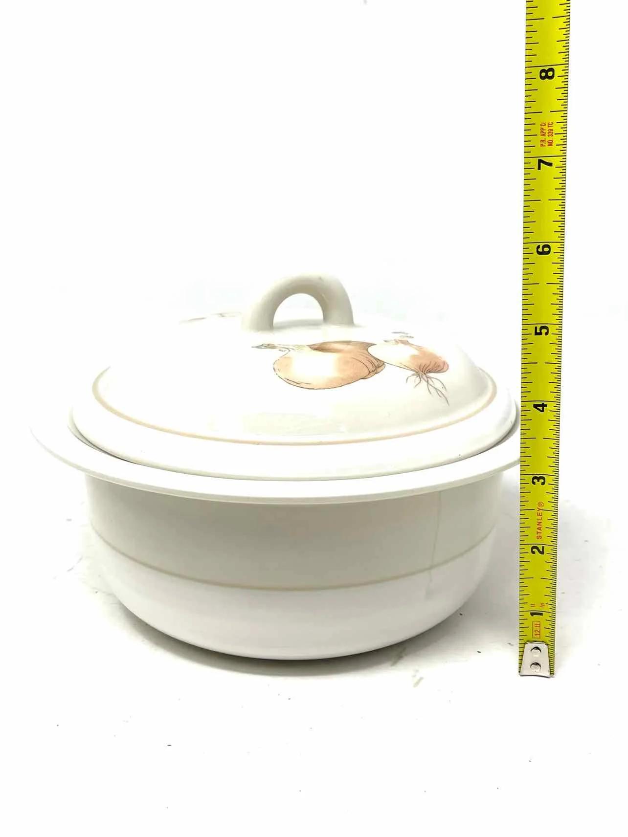 Epoch White/Beige Onion Home Decor Casserole - Image 7