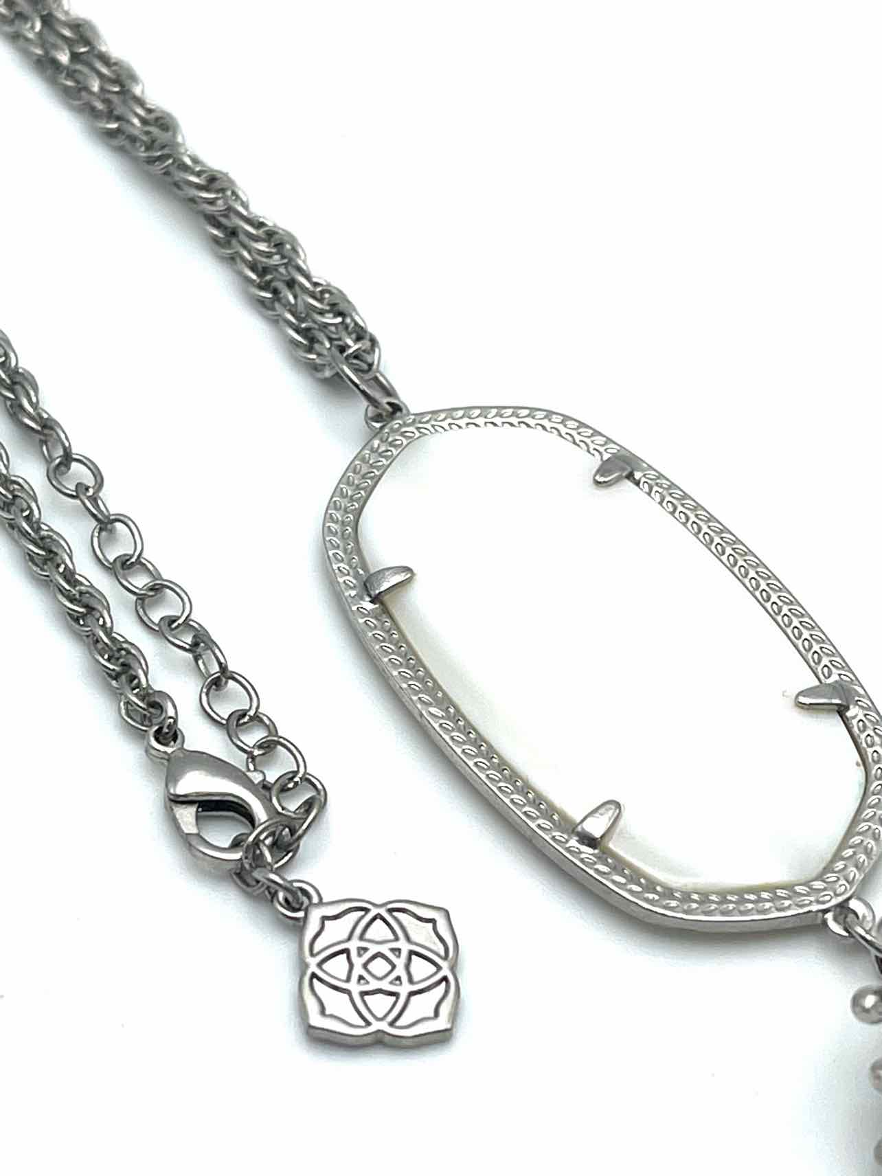 Kendra Scott Silver/White Pendant Tassel Jewelry Necklace - Image 4