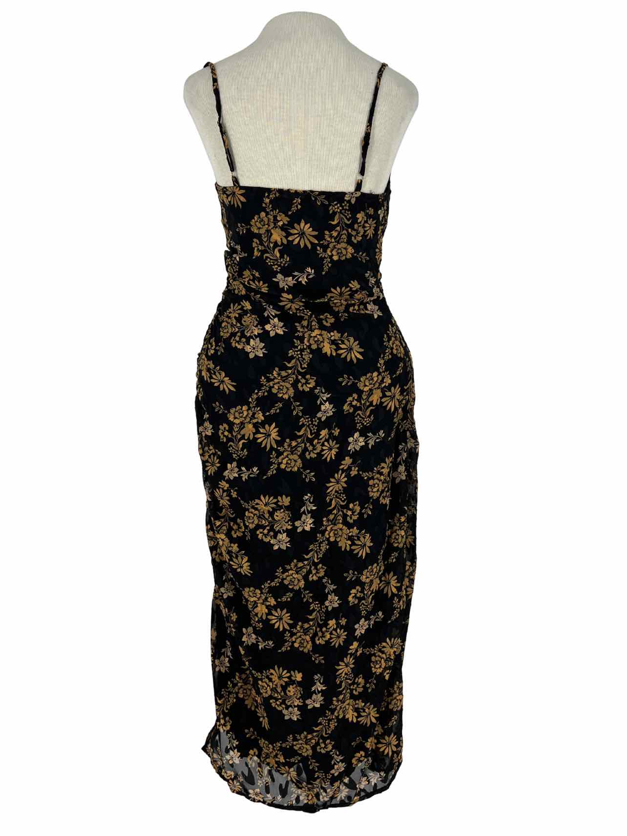 LuLu's Size XS Black/Orange Floral Ruched Dresses Dress Maxi - Image 2
