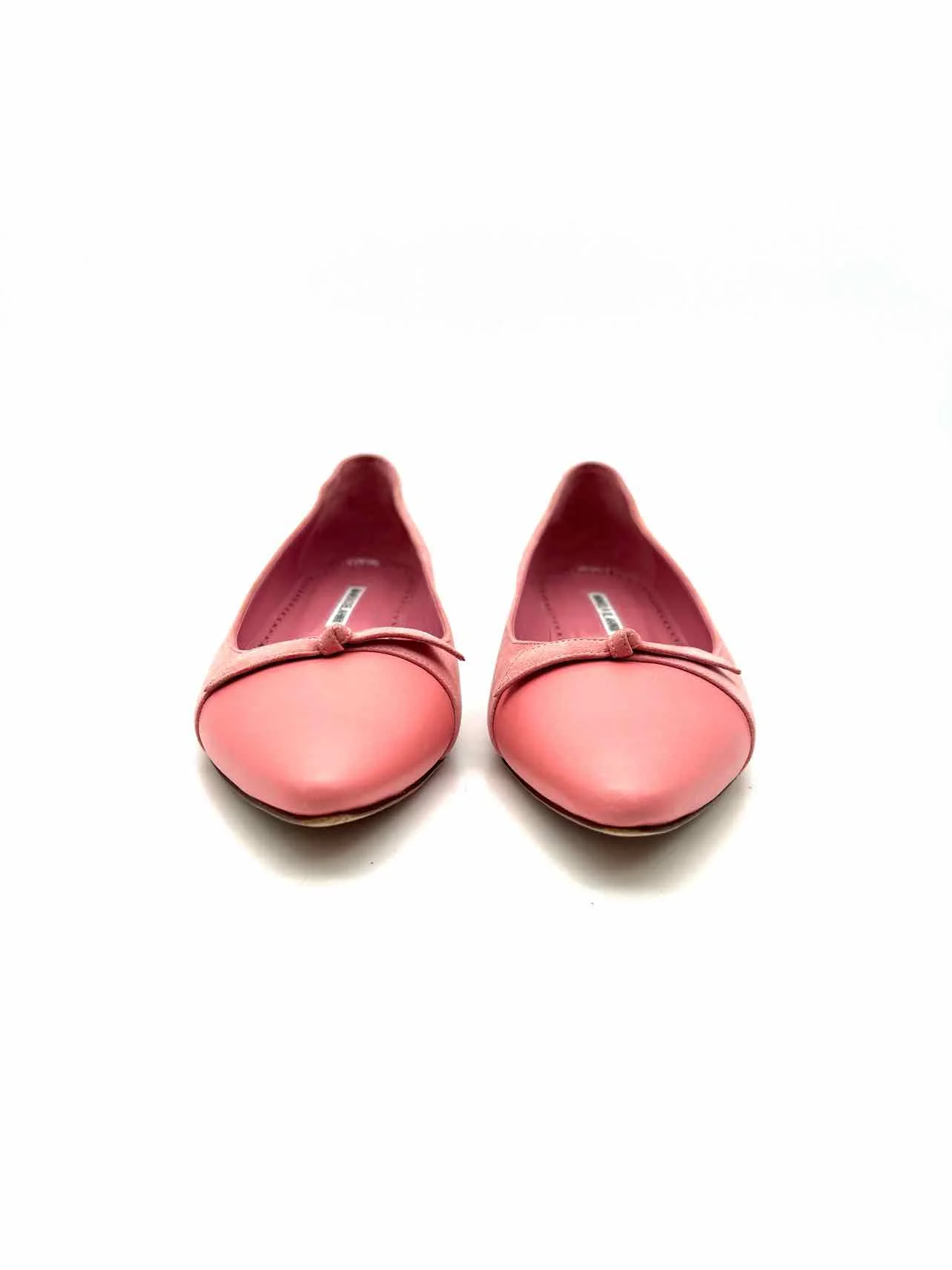 Manolo Blahnik Size 8.5 Pink Cap Toe Suede Designer Flats - Image 4