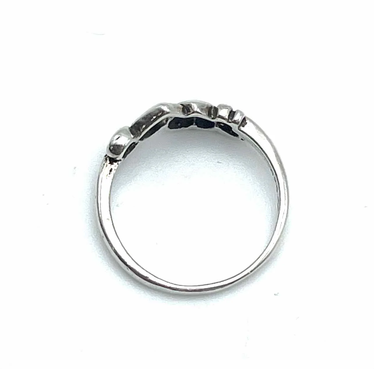 Size 8.5 Silver Heart Sterling Silver Jewelry Ring - Image 5