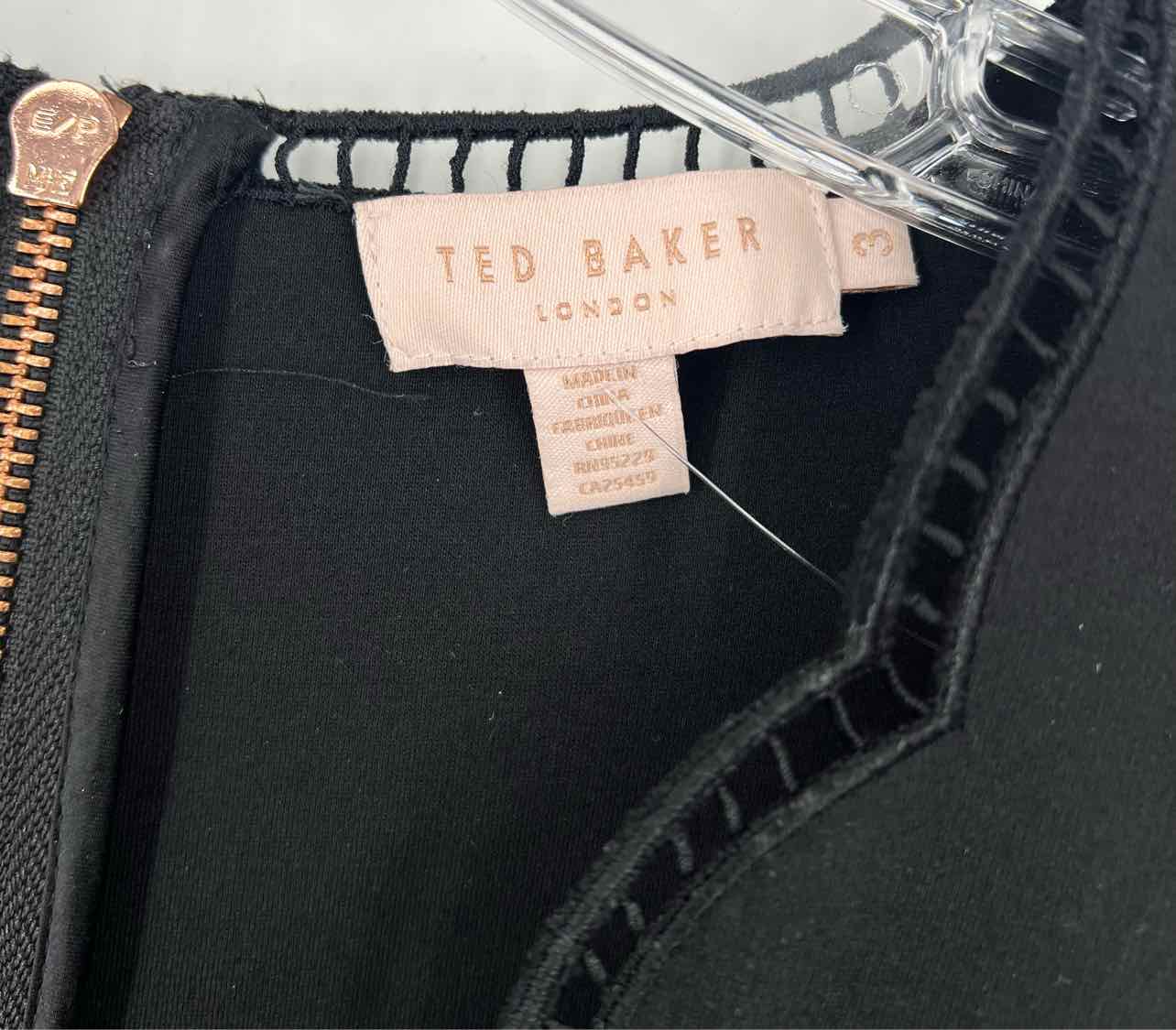 Ted Baker Size 6/8 Black Openwork Embroidered Designer Dress - Image 3