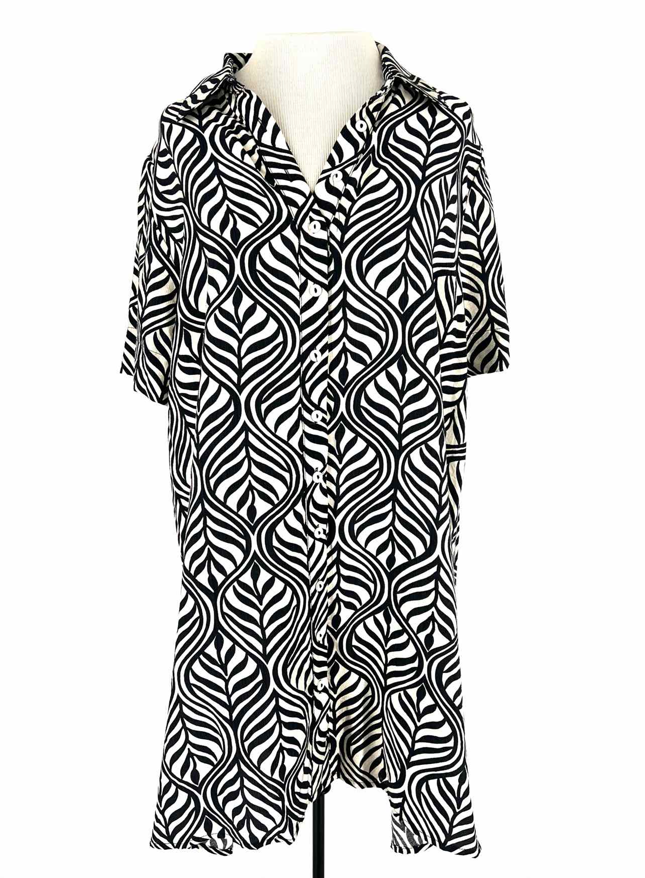 THML Size S Beige/Black Geometric Button-down Dresses Dress