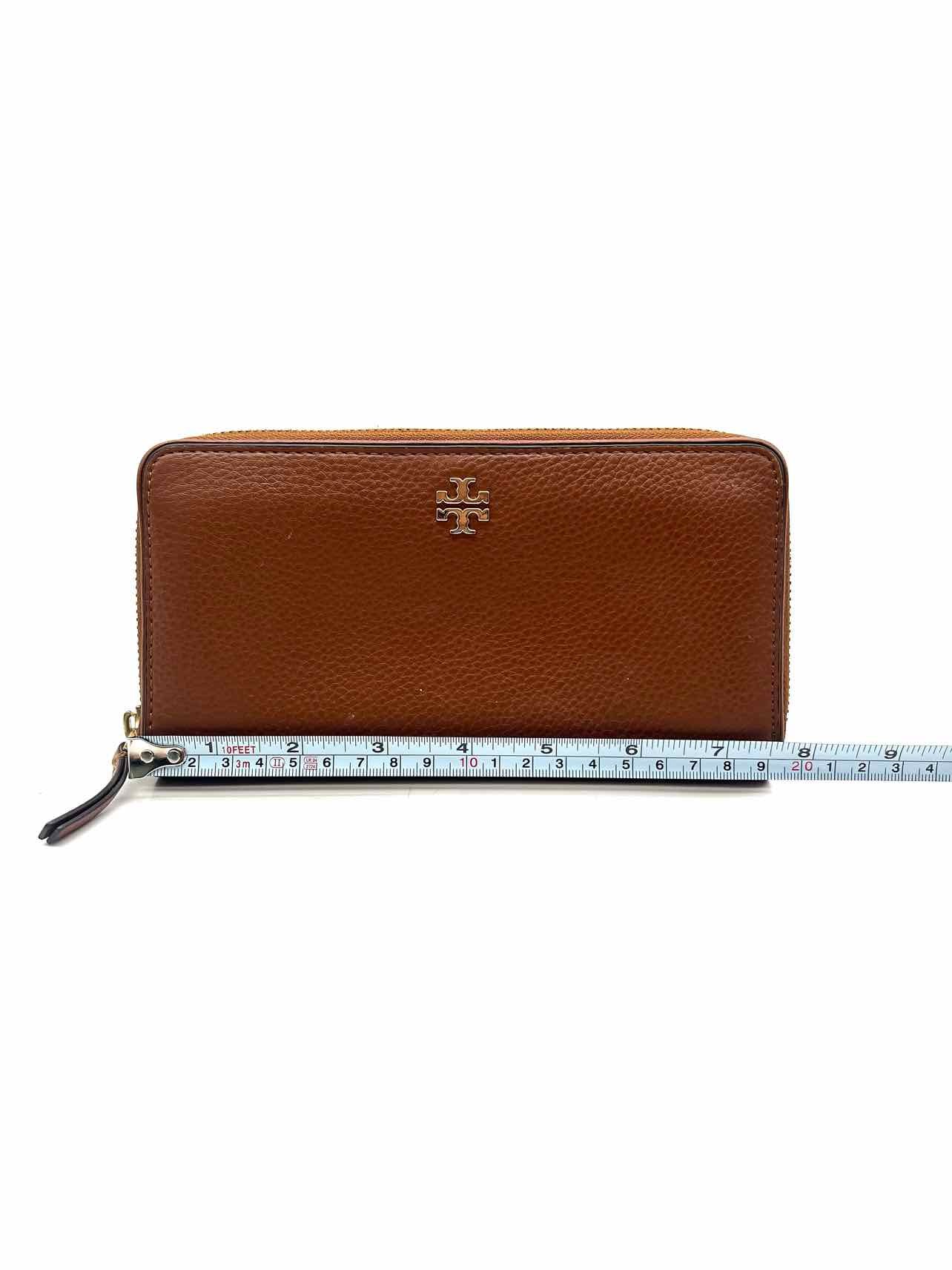 Tory Burch Brown Pebbled Leather Designer Wallet - Image 5