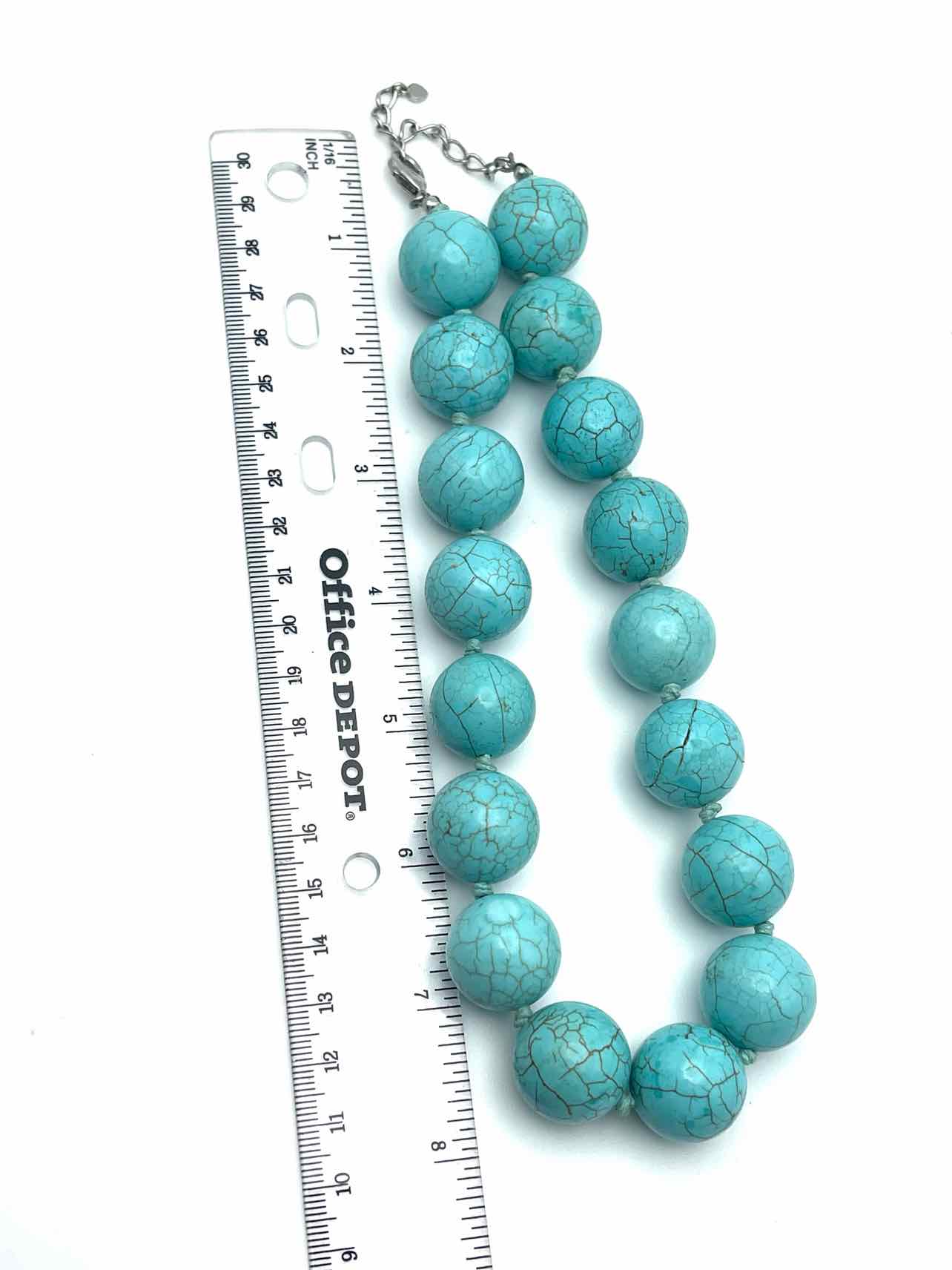 Turquoise Beaded Stone Jewelry Necklace - Image 5
